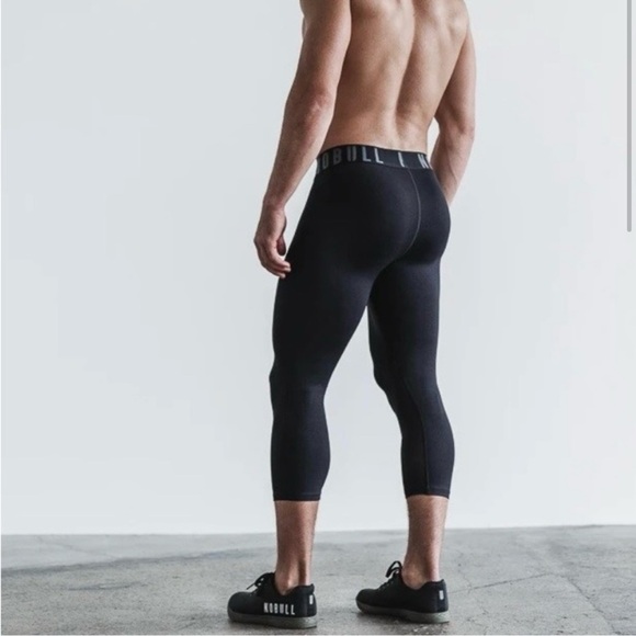 NOBULL Men's Black Compression 3/4 legging - Picture 1 of 2